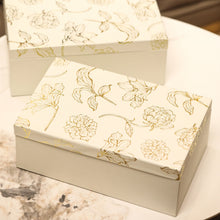 Load image into Gallery viewer, Dry Fruit Gift Box