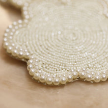Load image into Gallery viewer, beaded flower coaster set