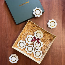 Load image into Gallery viewer, christmas lights and gifts