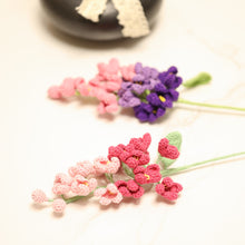 Load image into Gallery viewer, crochet lilac flower