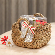 Load image into Gallery viewer, gift basket