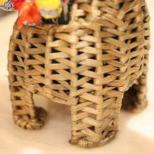 Load image into Gallery viewer, giraffe basket