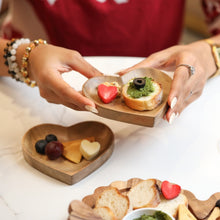 Load image into Gallery viewer, heart dish wooden