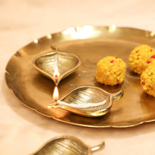 Load image into Gallery viewer, leaf diya set