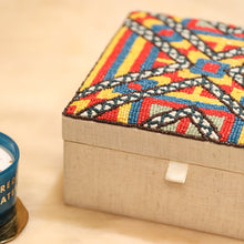 Load image into Gallery viewer, playful beaded box