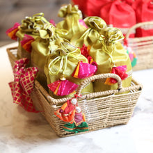 Load image into Gallery viewer, Handwoven Rope Baskets