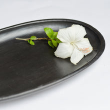 Load image into Gallery viewer, Earthenware Oval Platter
