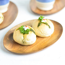 Load image into Gallery viewer, Wooden Oval Plate