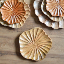 Load image into Gallery viewer, Wooden Bloom Plates (Set of Two)