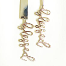 Load image into Gallery viewer, designer cake server