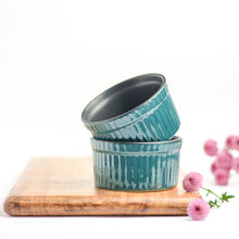 Load image into Gallery viewer, Colourful bowls
