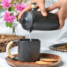 Load image into Gallery viewer, Earthenware Creamer