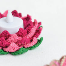 Load image into Gallery viewer, Crochet Lotus Tealight Holder