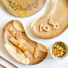 Load image into Gallery viewer, Wooden Curve Tray