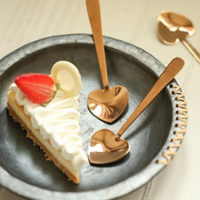 Load image into Gallery viewer, heart spoons