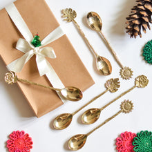 Load image into Gallery viewer, Floral Spoon Set