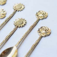Load image into Gallery viewer, Floral Spoon Set