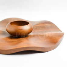 Load image into Gallery viewer, Flower Wooden Platter