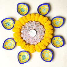 Load image into Gallery viewer, paisley tealight holder