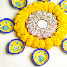 Load image into Gallery viewer, paisley tealight holder