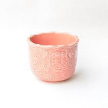 Load image into Gallery viewer, Embossed Ceramic Planters