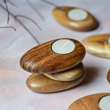 Load image into Gallery viewer, Pebble Tealight Holder