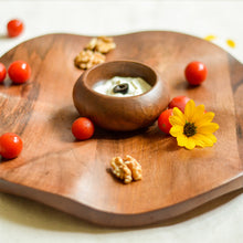 Load image into Gallery viewer, Flower Wooden Platter
