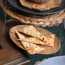 Load image into Gallery viewer, Wooden Oval Plate