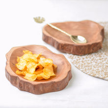 Load image into Gallery viewer, Rustic Wooden Bowls