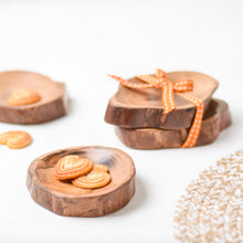 Load image into Gallery viewer, wooden rustic bowl