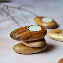 Load image into Gallery viewer, Pebble Tealight Holder