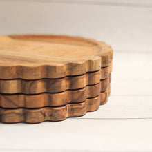 Load image into Gallery viewer, scallop wooden plates 
