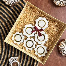 Load image into Gallery viewer, Christmas Tea-lights Gift Box
