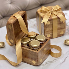 Load image into Gallery viewer, Wooden Dice Box
