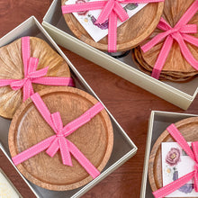 Load image into Gallery viewer, Cake Stand Gift Box
