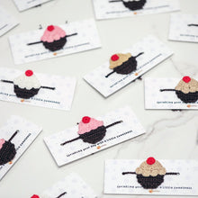 Load image into Gallery viewer, cupcake rakhi
