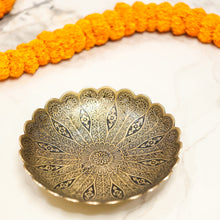 Load image into Gallery viewer, decorative brass platter
