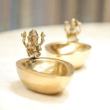 Load image into Gallery viewer, brass diya set
