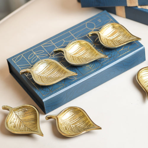 leaf diya set