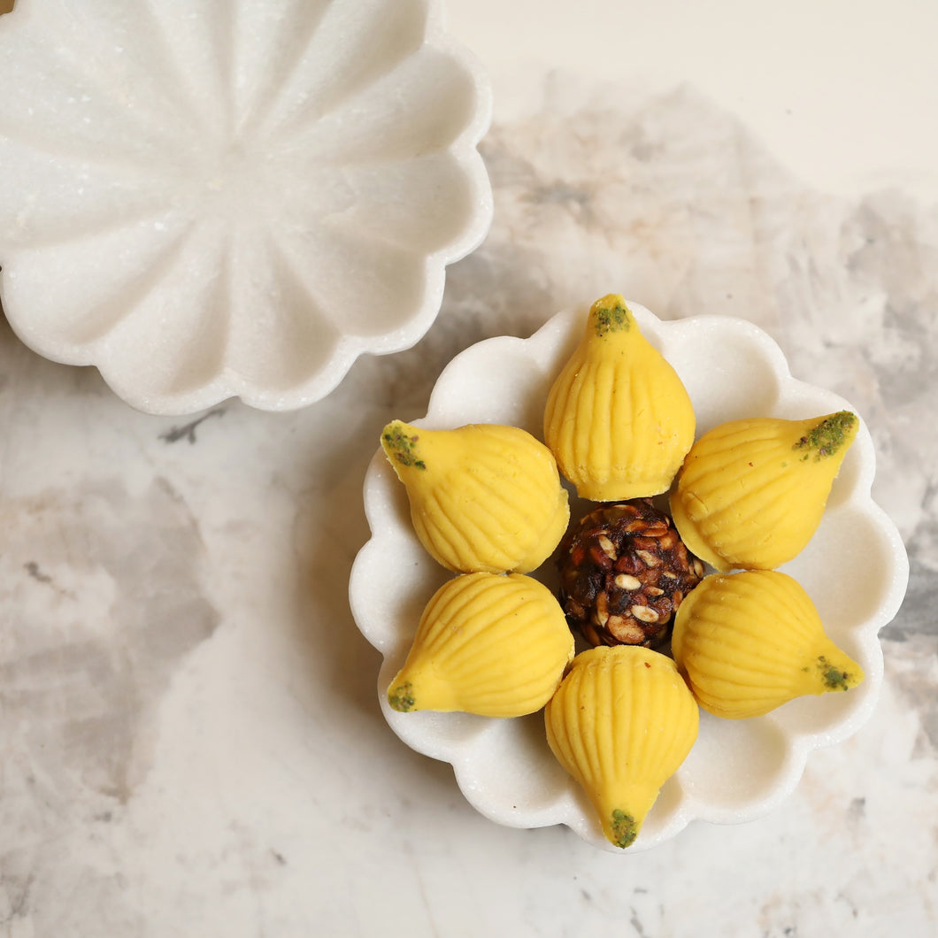 Marble Flower Dish