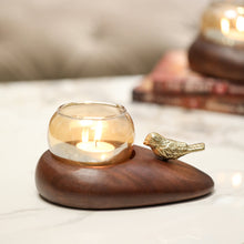 Load image into Gallery viewer, Decorative candle holder with a bird on a pebble
