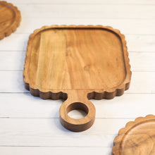 Load image into Gallery viewer, Scallop Serving Board
