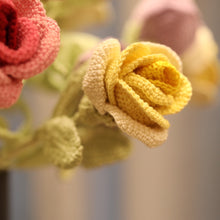 Load image into Gallery viewer, Crochet Shaded Roses
