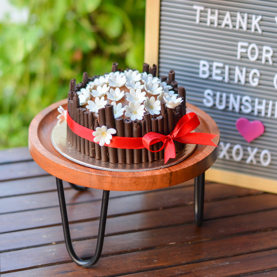 Classic Cake Stand