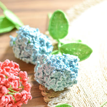 Load image into Gallery viewer, Crochet Hydrangea Flower
