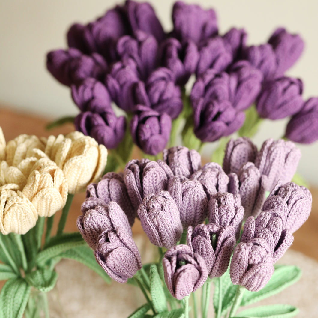 crochet tulip stems